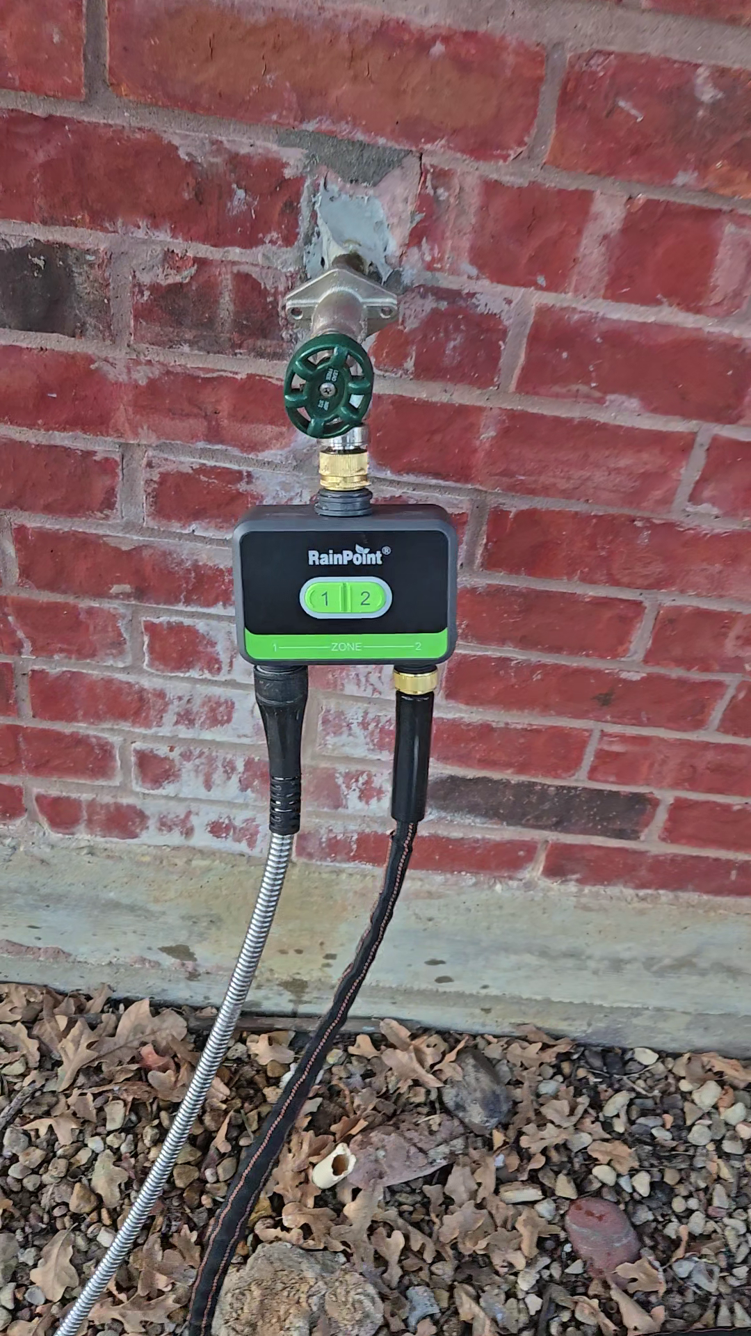 RainPoint Mounted to Spigot